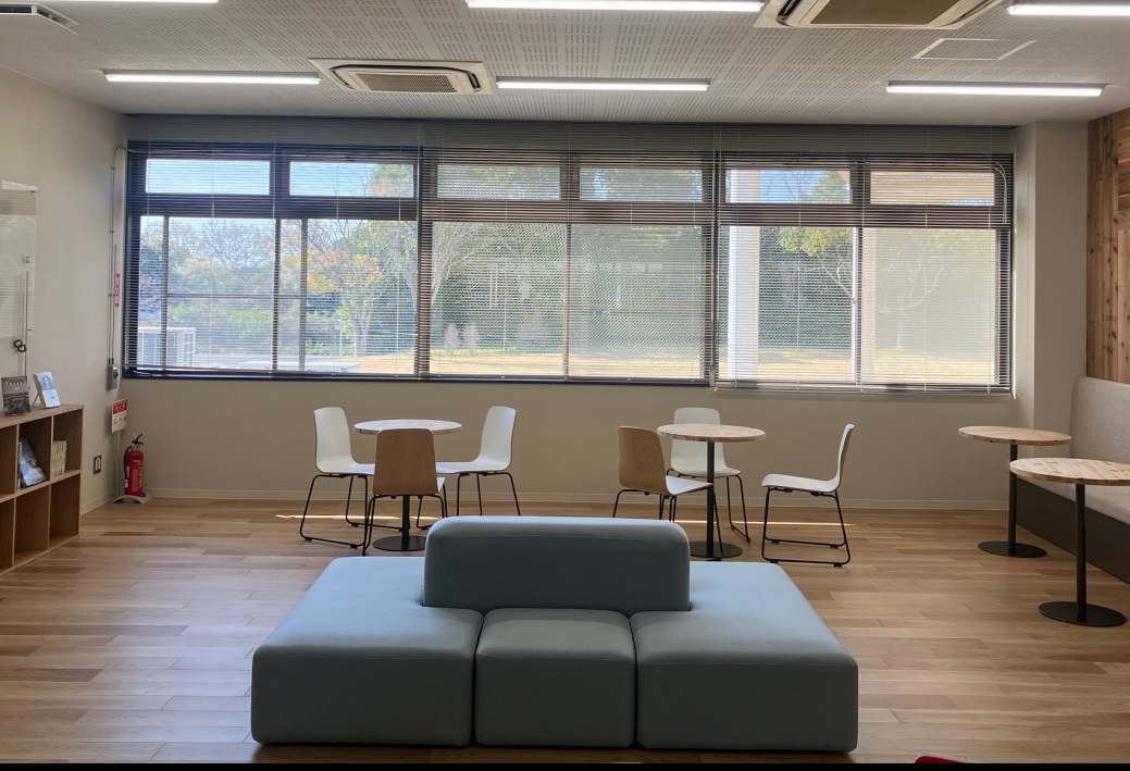 グローバルラウンジ